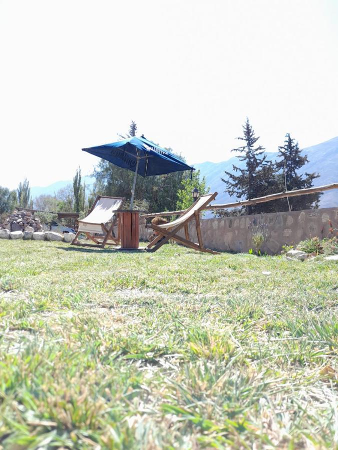 Hôtel Alta Montana Cabanas à Tilcara Extérieur photo